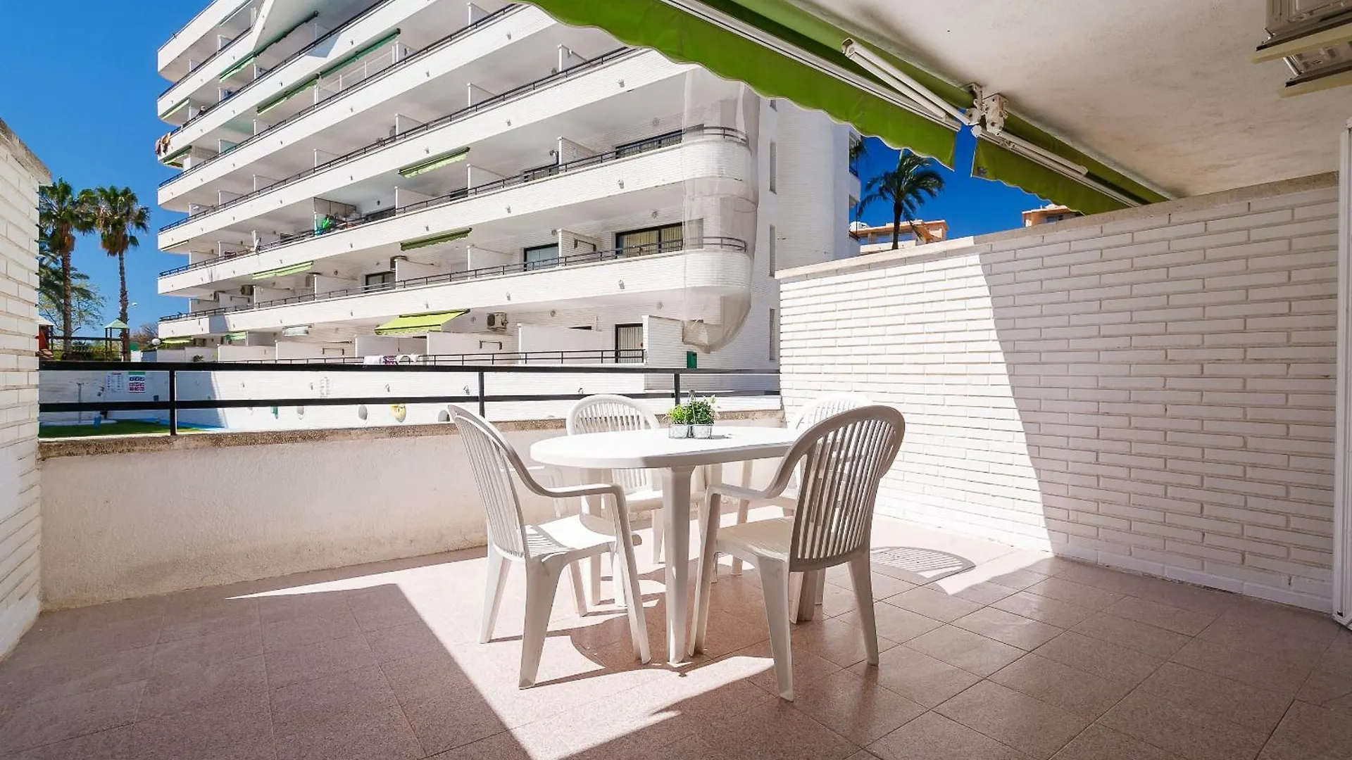 Uhc Montecarlo Apartments S104-018 Salou