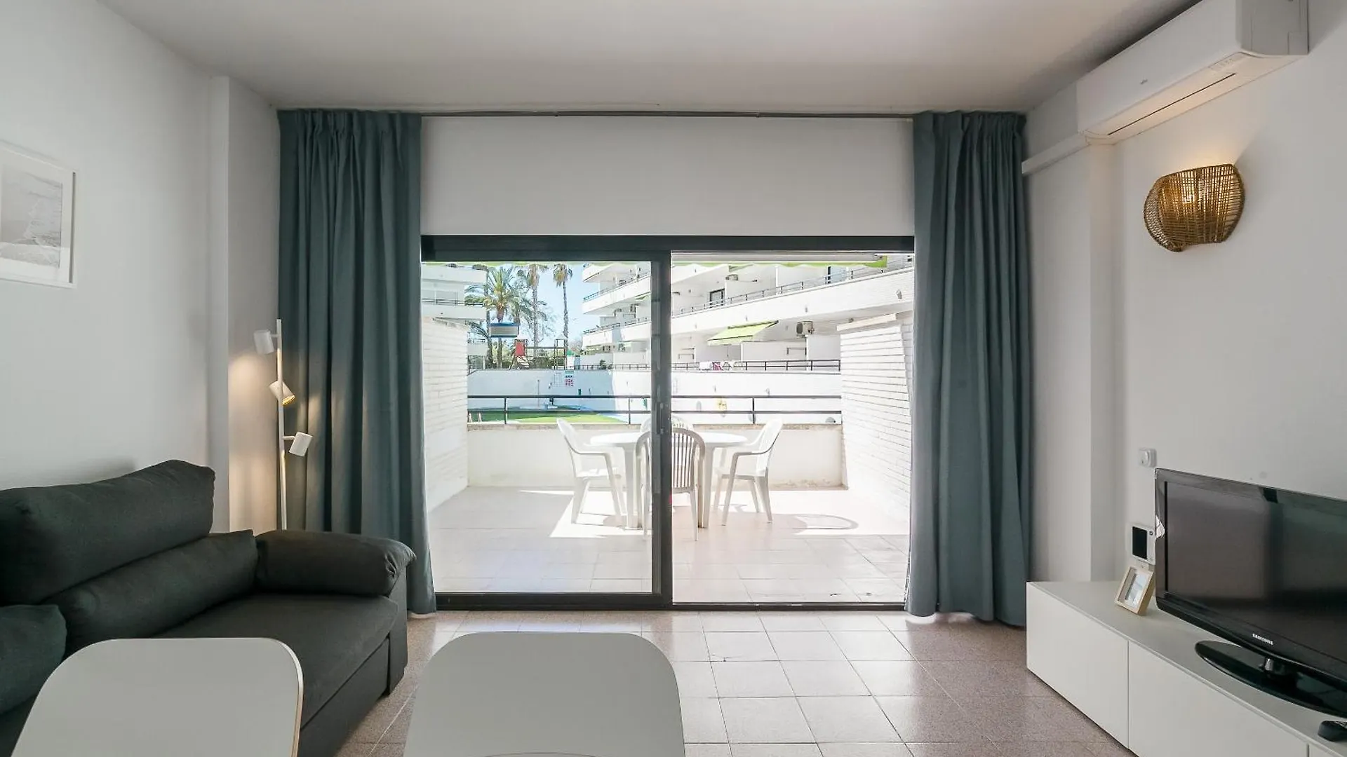 Uhc Montecarlo Apartments S104-018 Salou